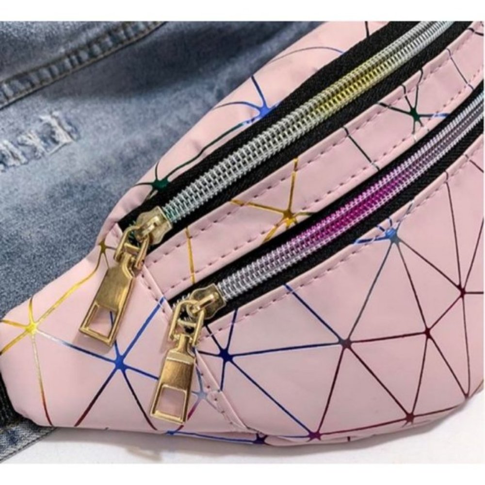 NWOT Pink Holographic Adjustable Fanny Pack - Picture 2 of 7